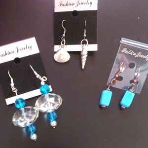 3 Pair of Fashion Earrings